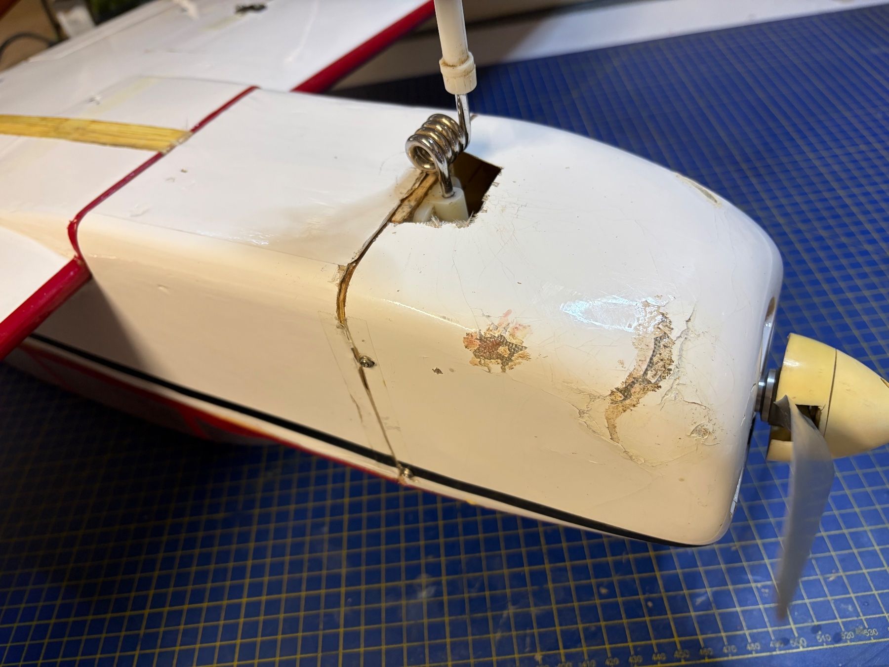 Modellismo RC: RC Flugzeug gut erhalten – Usato da Glattbrugg venduto da Olio7 5