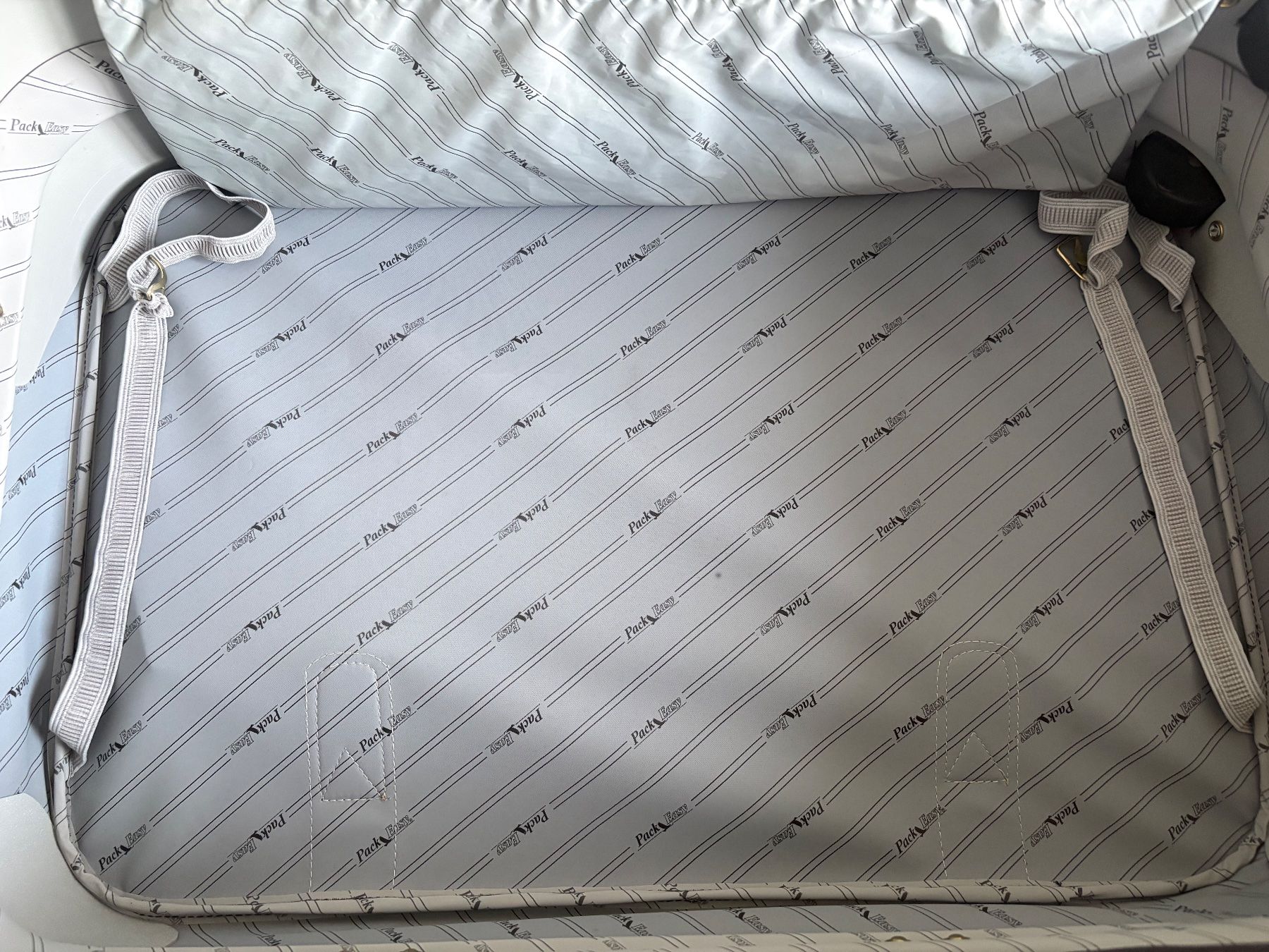 Reisekoffer: Rollkoffer schwarz braun – Gebraucht aus Frick von Rukki 2