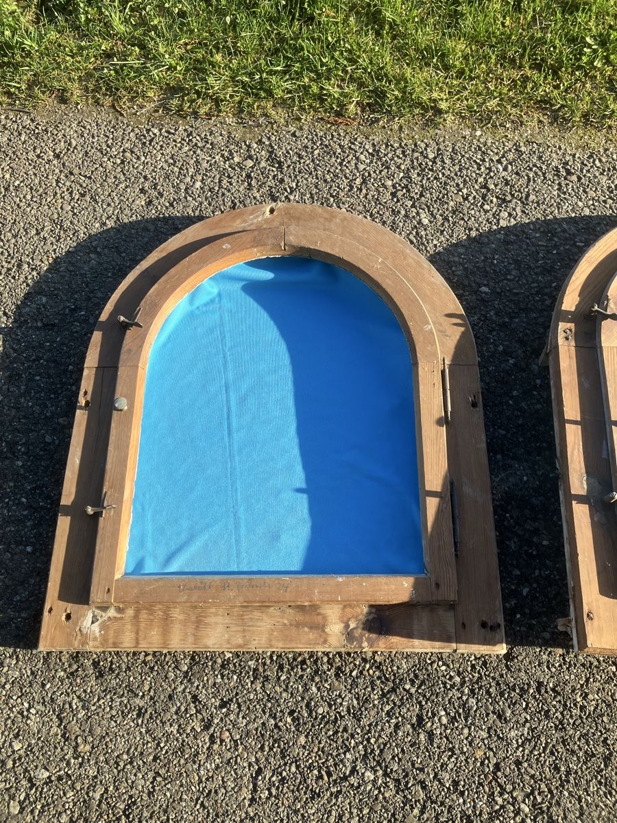 Finestre: Fenster antik, Kirche Dachfenster – Usato da Neftenbach venduto da 889095 3