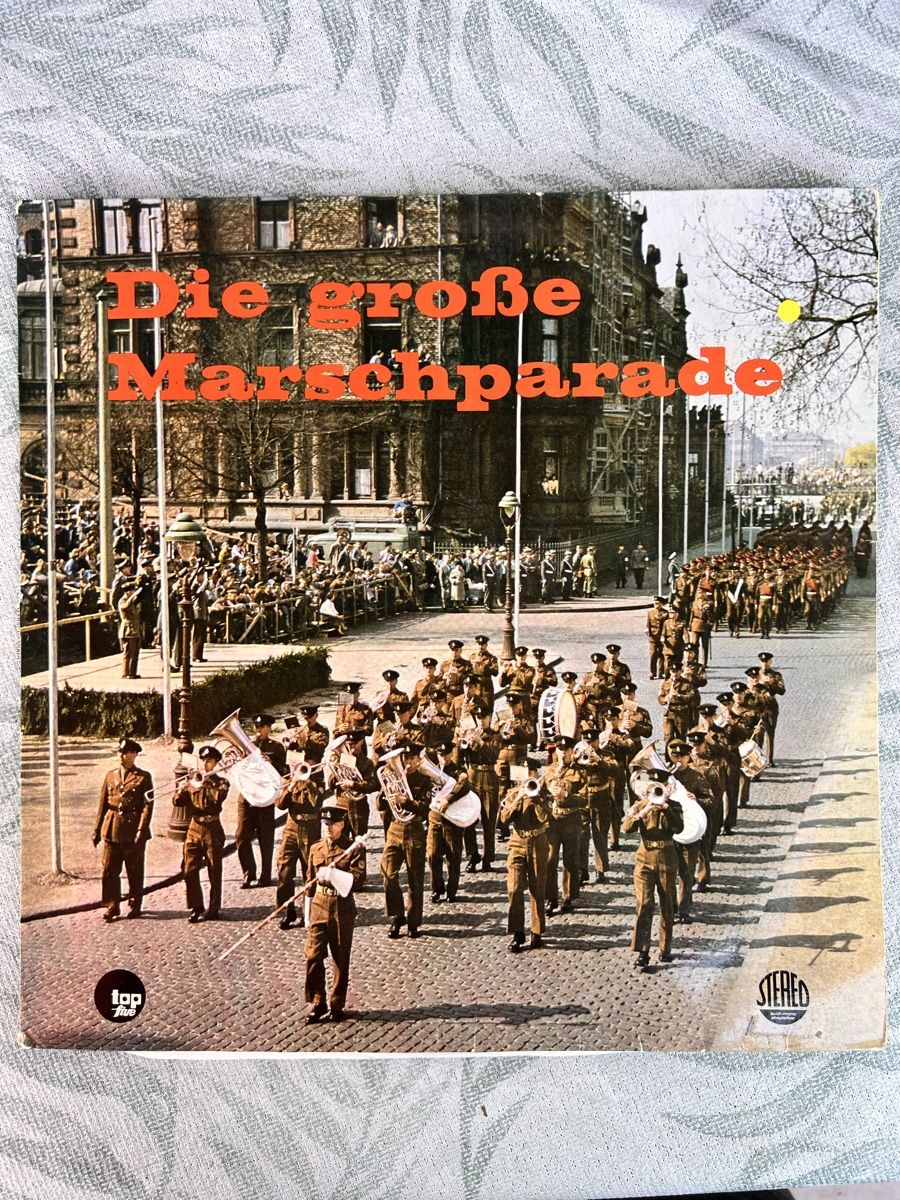 Dischi in vinile: Die grosse Marschparade, Pol._Musikkorps Mannheim – Usato da Flumenthal venduto da 19Frei.Wild93
