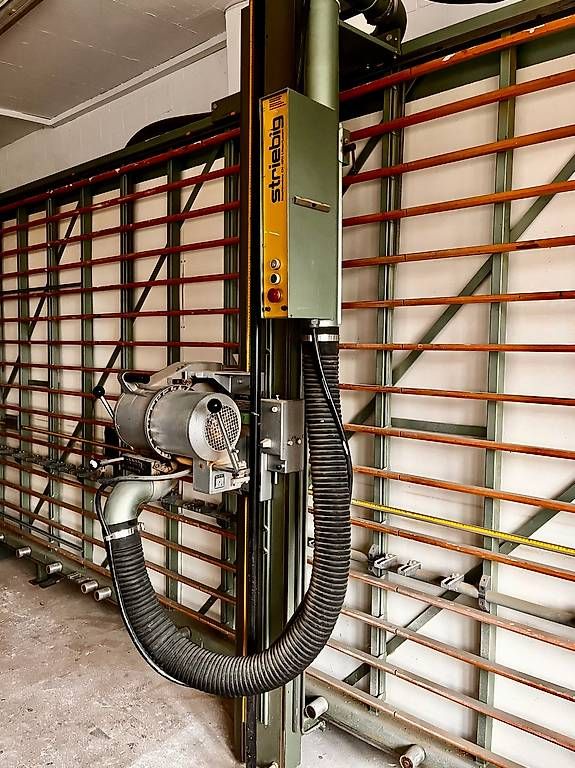 Tutte le macchine: Plattensäge Striebig 6220 A – Usato da Mönchaltorf venduto da hol_jm5h 2