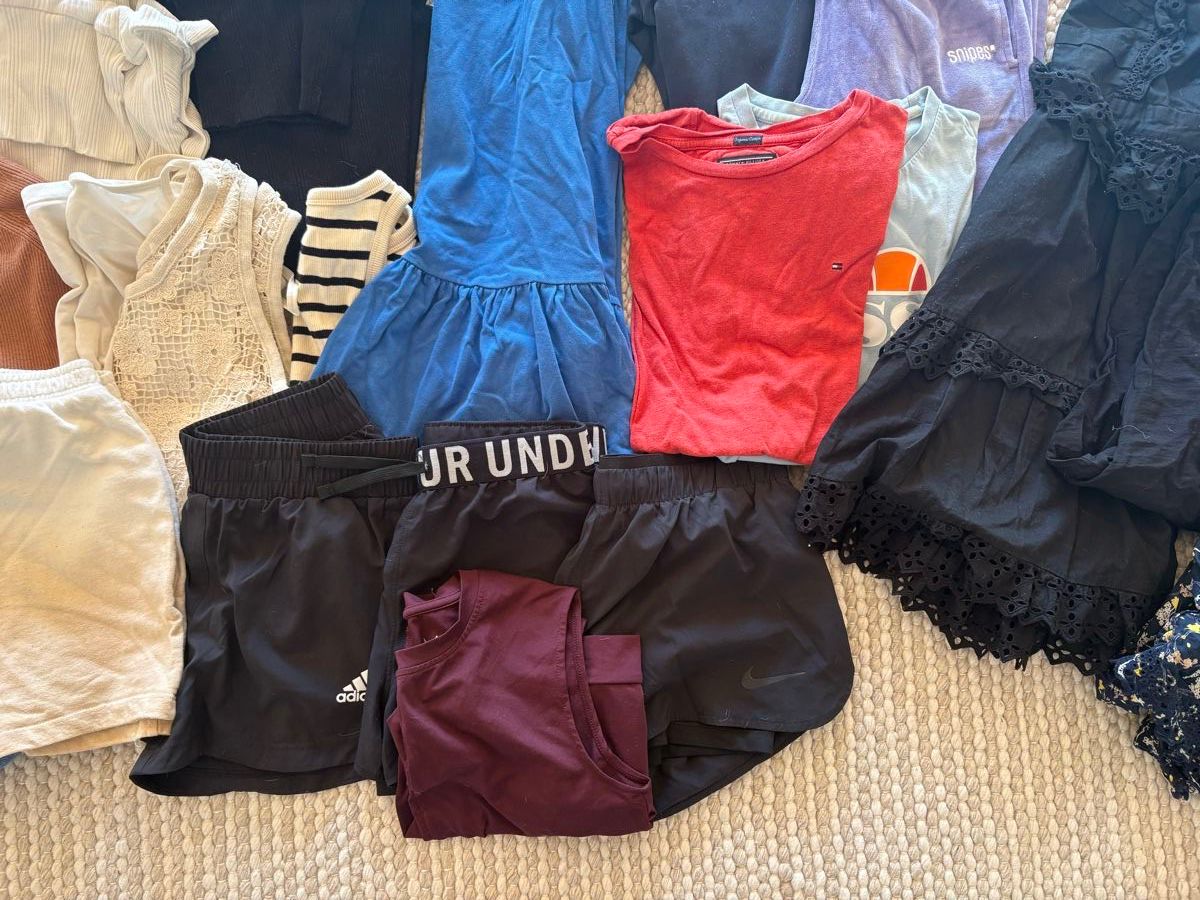 Zara Lotti & Set di vestiti: Clothes package sizes 12/13 and 13/14 – Usato da Zuoz venduto da stumholm 2