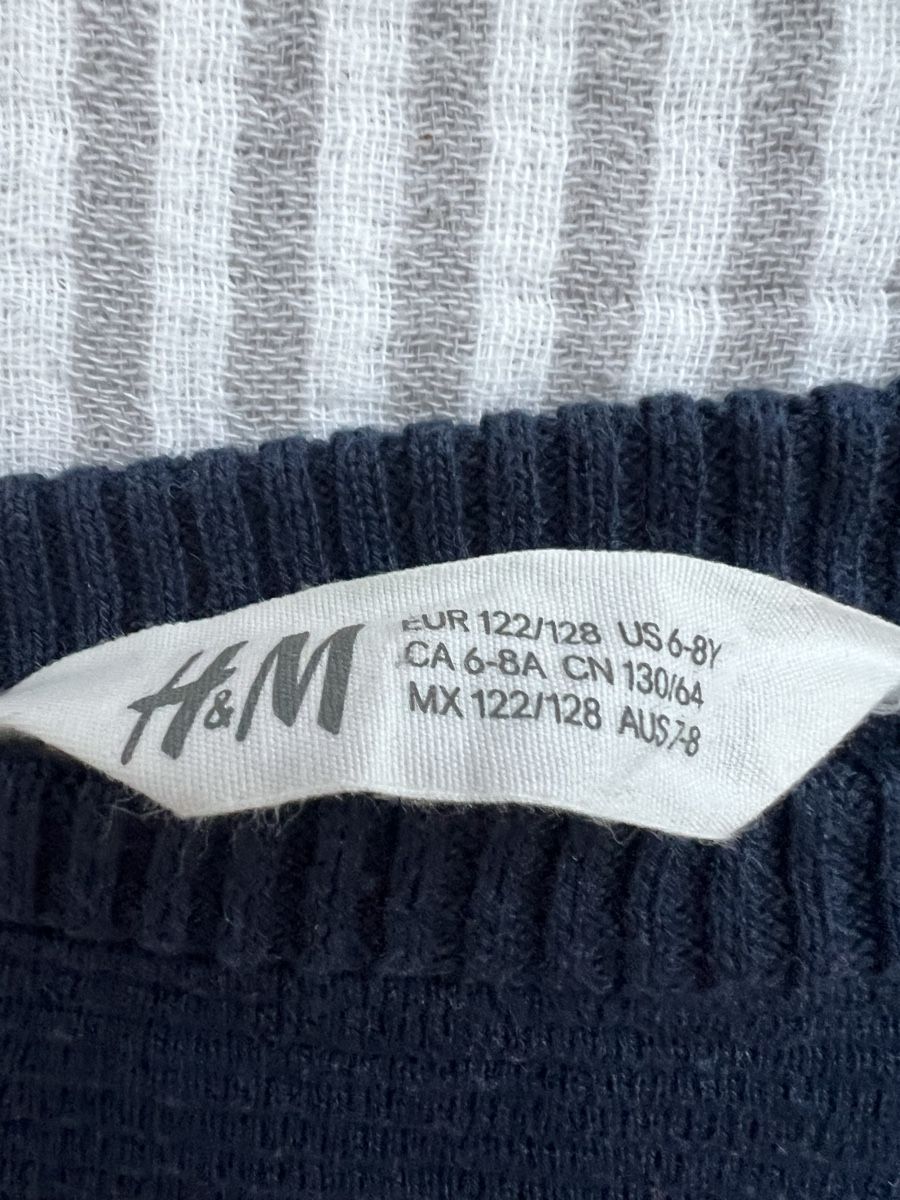 H&M Maglioni & Felpe: H&M STRICKPULLOVER NAVY GR 122/128 – Usato da Basel venduto da theo-g77 1