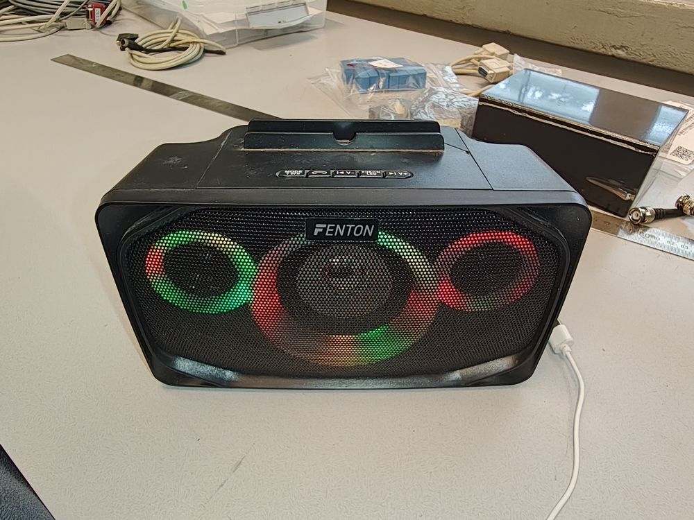 Haut-parleurs: Fenton Sputnik 2 Lautsprecher Bluetooth integrierter MP3 PL – D'occasion à Brislach par d.baumgartner.82