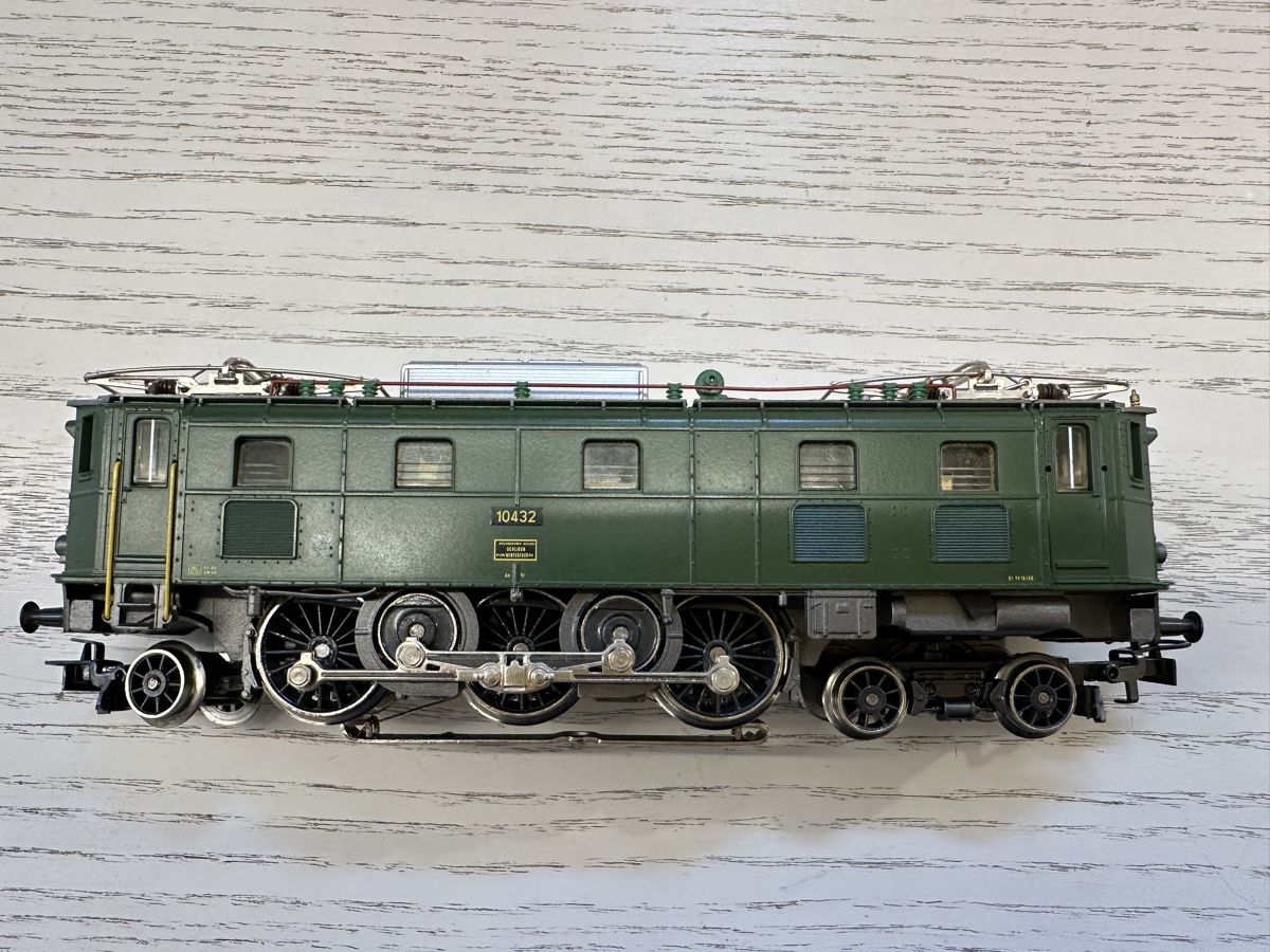 Märklin Modellini di ferrovie: Märklin 3167 SBB Ae 3/6 II mfx digital – Usato da Lupsingen venduto da New-Haven 3