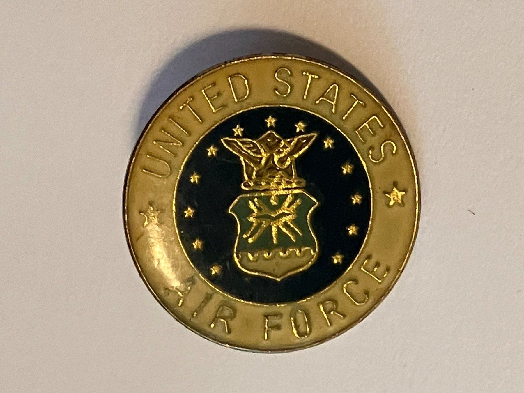Plaketten & Abzeichen: 1 Pin United States Air Force – Gebraucht aus Basel von djwwpp