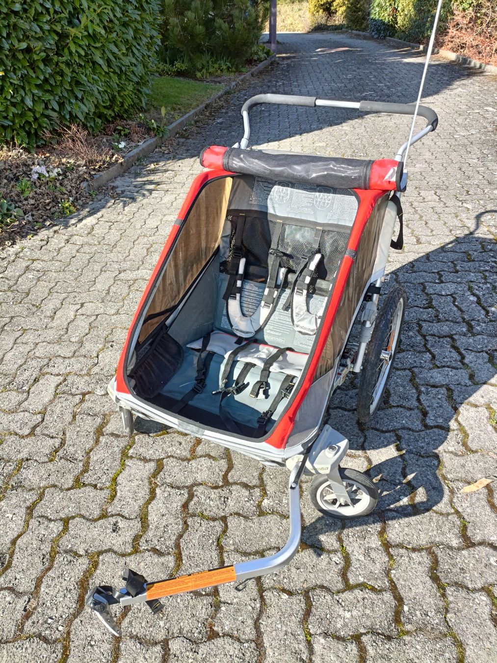 Thule Rimorchi: Thule Chariot Cougar 2 Veloanhänger – Usato da Wohlen b. Bern venduto da Hugoline 1