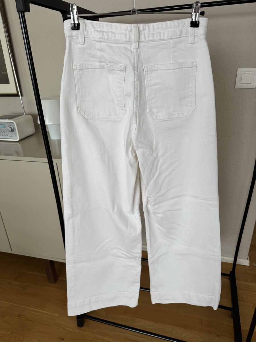 H&M Jeans: H&M Jeans Weiss Grösse 38  – Gebraucht aus Galgenen von Vintluxe 1