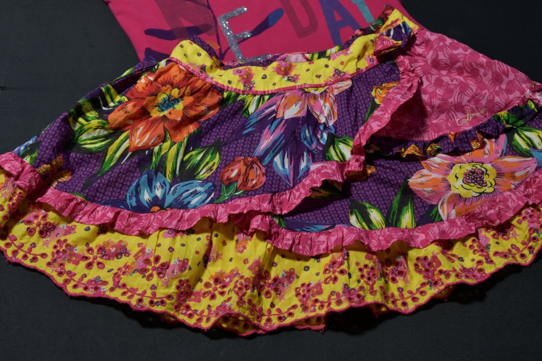 Catimini Lotti & Set di vestiti: Tshirt, Rock von Catimini gr. 140 152 – Usato da Nuglar venduto da Korsika2 1