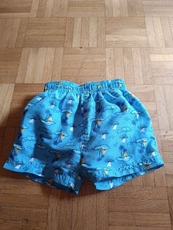 Badeshorts Schwimmshorts mit Windeleinsatz Grösse 86 blau