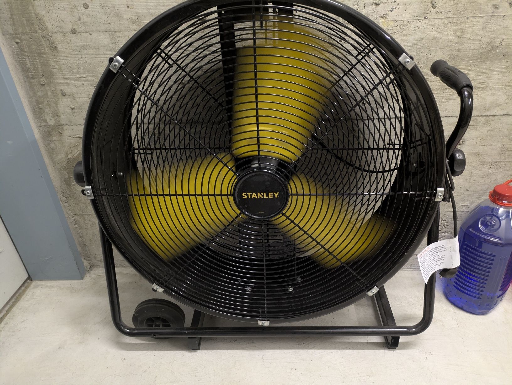 Stanley Ventilatori: Stanley Industrie-Ventilator ST-24DCT-E, 3 Geschwindigkeiten – Nuovo (secondo la descrizione) da Wallisellen venduto da bspm20 5
