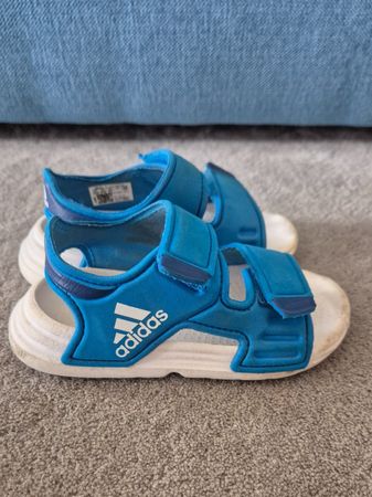 Sandalen/Badeschuhe Adidas, Gr 24
