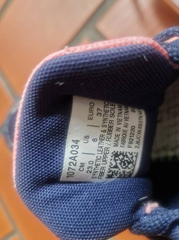 Scarpe per ragazzi: ASICS Gr 36/37 Hallenschuhe – Usato da Zürich venduto da s-knapp 1