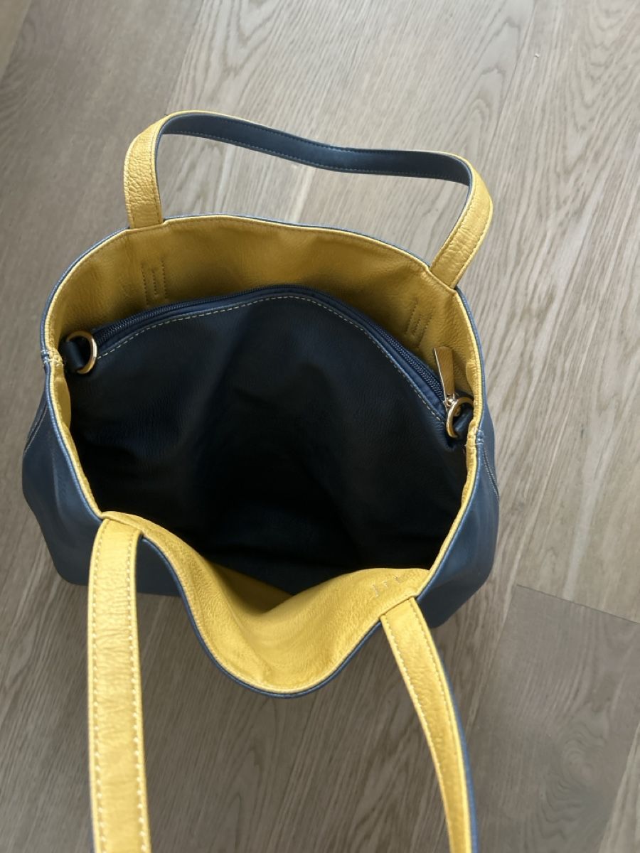 Sacs femmes: Tasche – D'occasion à Eschenbach SG par bushika 2