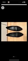 Elegante, schwarze Wildleder Pumps, Grösse 39, wie neu!