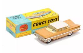 CHEVROLET IMPALA GOLD 1:46 CORGI NEUAUFLAGE