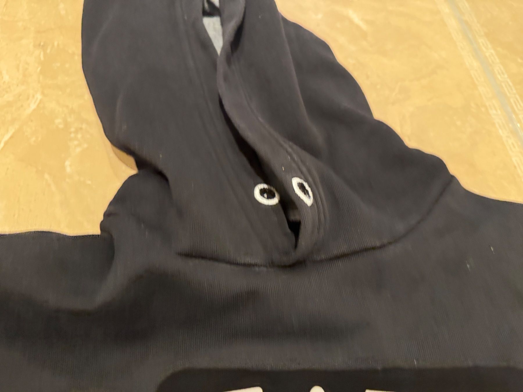 Armani Pullover & Sweatshirts: Armani cooler Pulli, 12J 152 – Gebraucht aus Klingnau von Markus14 1