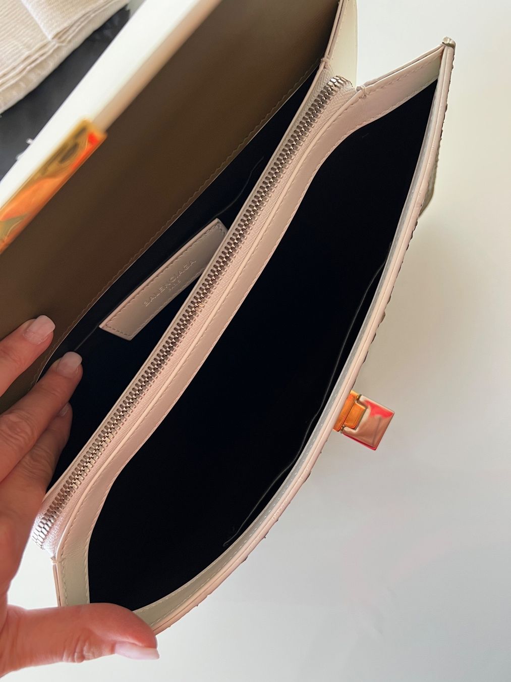 Balenciaga Borse da donna: Sac à main Balenciaga en cuir&python Pleine Fleur – Nuovo (secondo la descrizione) da Bussigny venduto da ccch 7