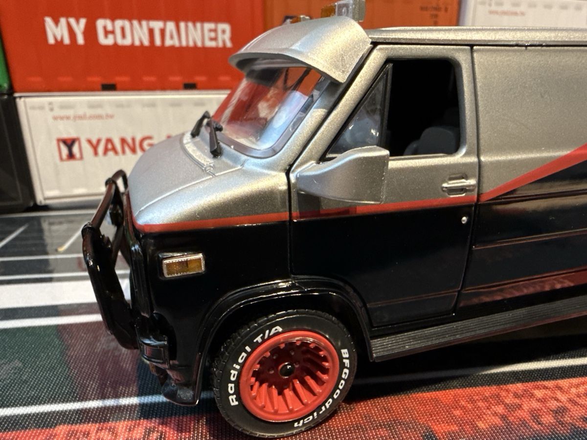 GMC Modellini d'auto: A-Team Van 1983 GMC Vandura! – Usato da Basel venduto da Zomeg 5