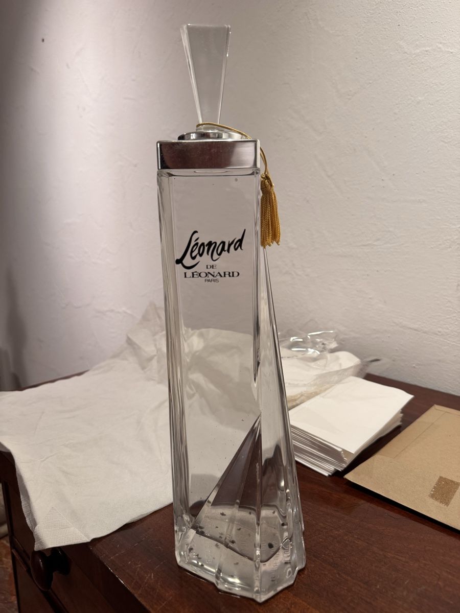 Flaconi: Leonard de Leonard Paris Flakon, Vintage Design! – Usato da Oberengstringen venduto da audisq5 1