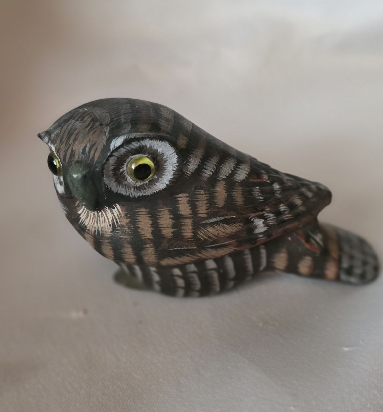 Figuren: Dekorative Eule Holz handbemalt Heimdeko Vogel Figur – Neu (gemäss Beschreibung) aus Rickenbach BL von nicole611