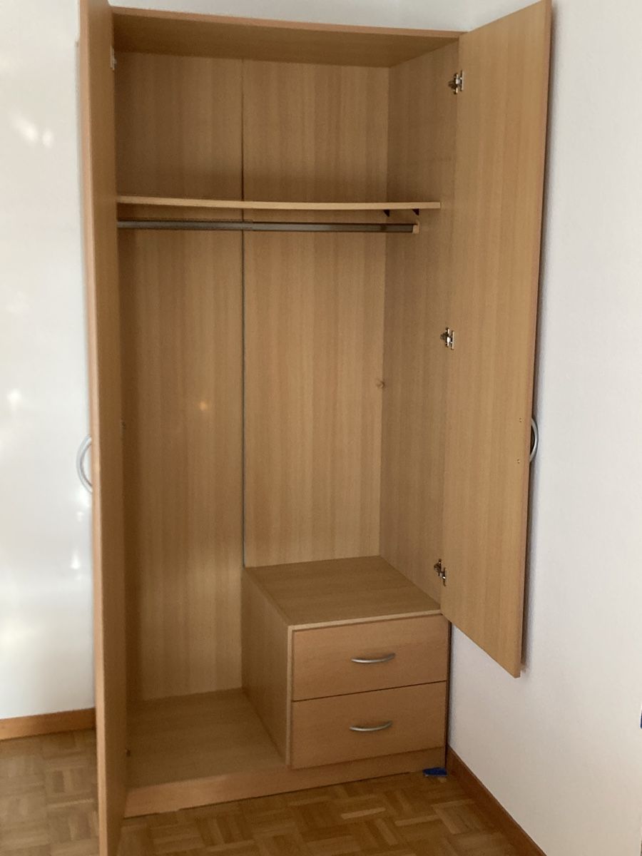 Armadi: Schrank – Usato da Brugg AG venduto da Regenbogenfisch01 1