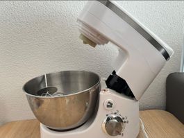 Knetmaschine / Küchenmaschine