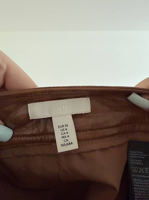 Gonne: BRAUNER KUNSTLEDERROCK H&M – Usato da Niederhasli venduto da agn_28zq 2