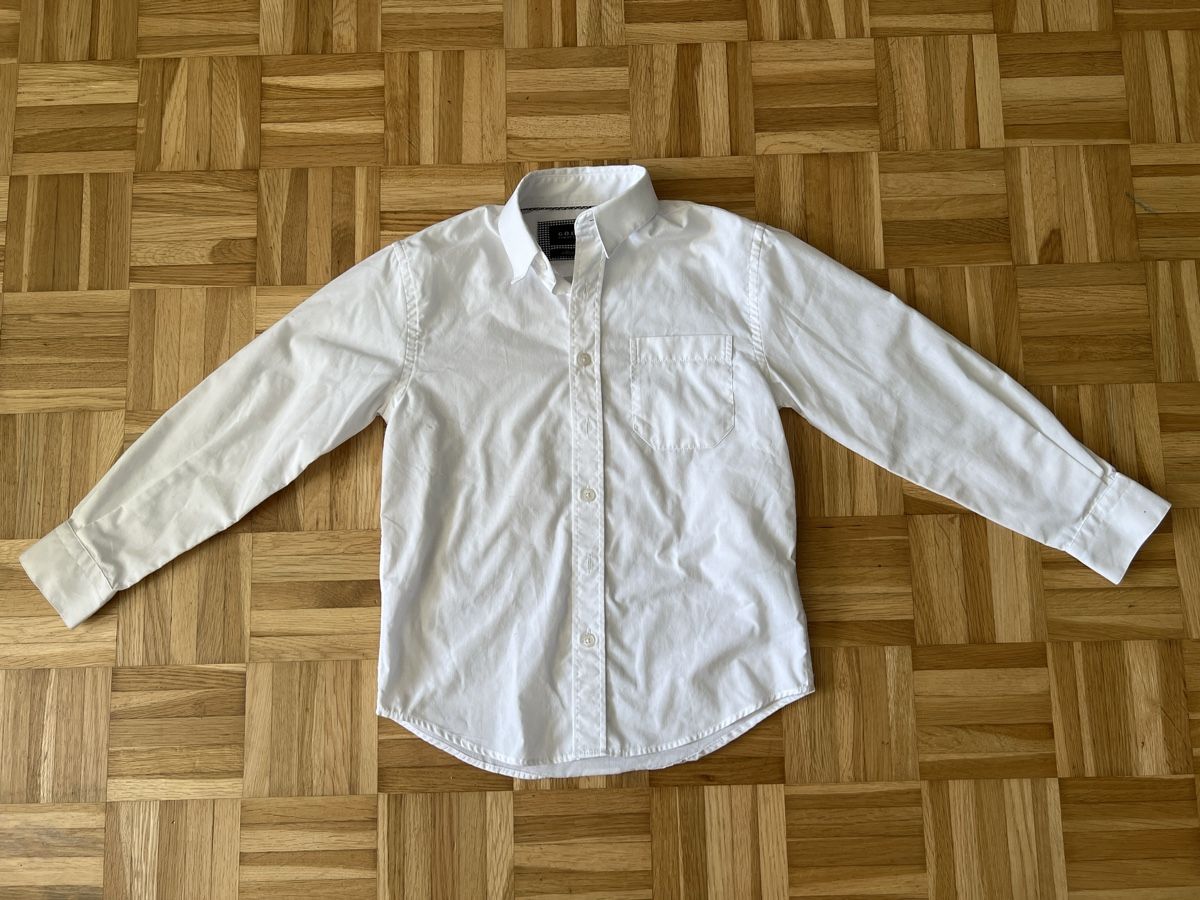 Chemises, T-shirts & Polos: Hemd weiss - Grösse 128 – D'occasion à Zuchwil par Commander0