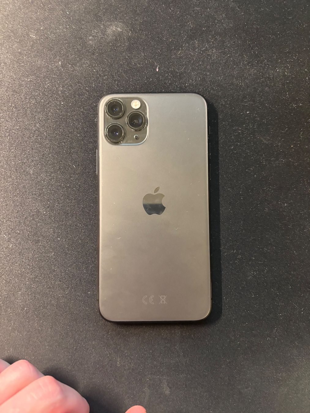 Apple Portables: Apple iPhone 11 Pro 64 GB Space Grau – D'occasion à Jona par mzwei277 2