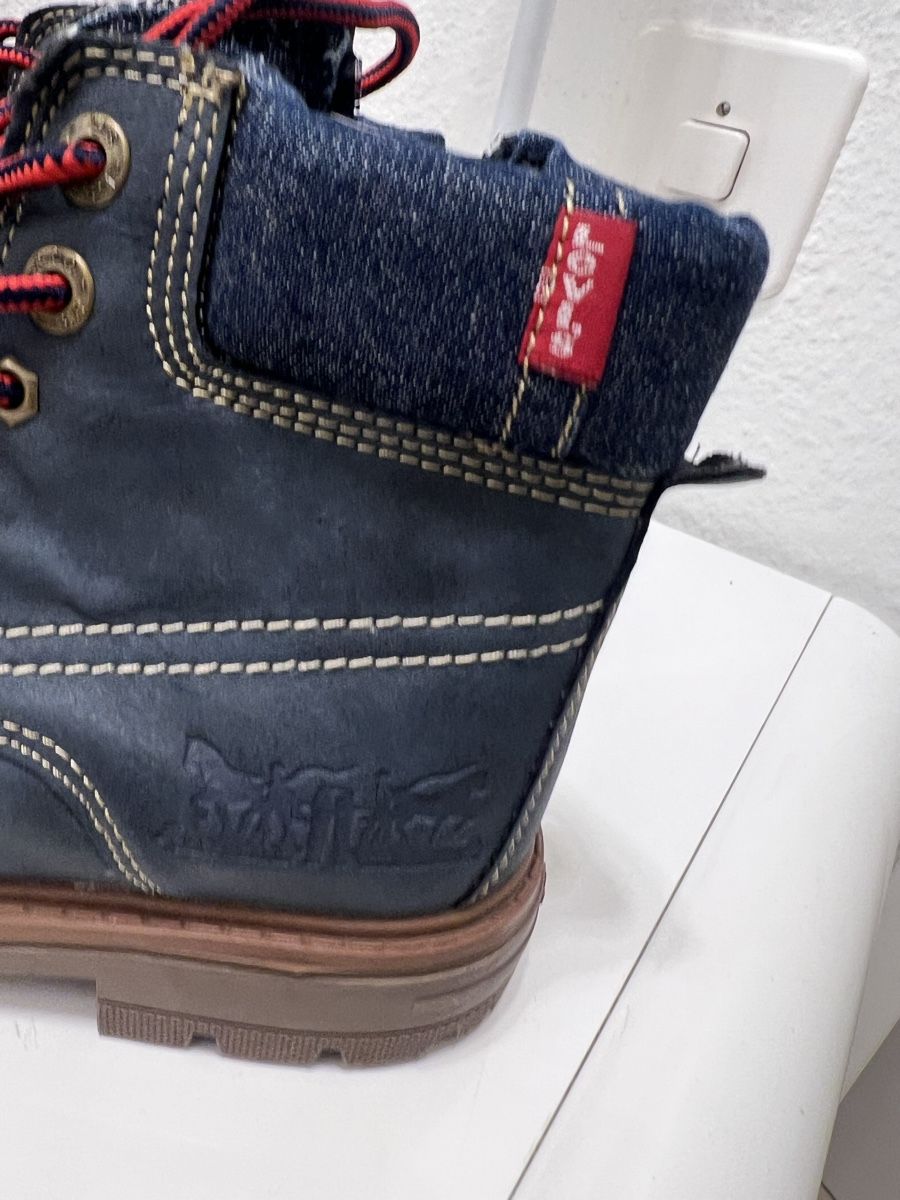 Levi's Scarpe per ragazzi: LEVIS LEDERBOOTS NAVY NEU GR 33 – Nuovo (secondo la descrizione) da Basel venduto da theo-g77 1