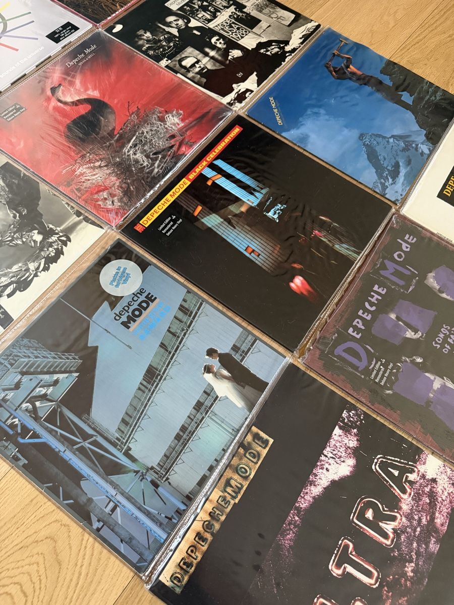 Dischi in vinile: 18x Depeche Mode LP Vinyl – Usato da Sion venduto da Senggchuppa 2