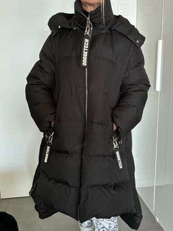Goosetech Daunenmantel schwarz Grösse L wie neu