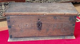 Antiker robust Holz Truhe 28x62cm 《Art;3020》