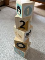 5 Stapelbare Holzwürfel mit coolen Motiven und Zahlen
