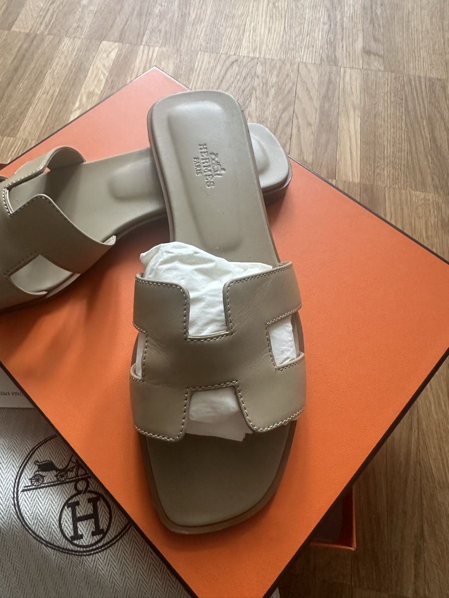 Hermès Chaussures femmes: Hermes Sandalen – Neuf (Voir description) à Riehen par gom_5x2c 1