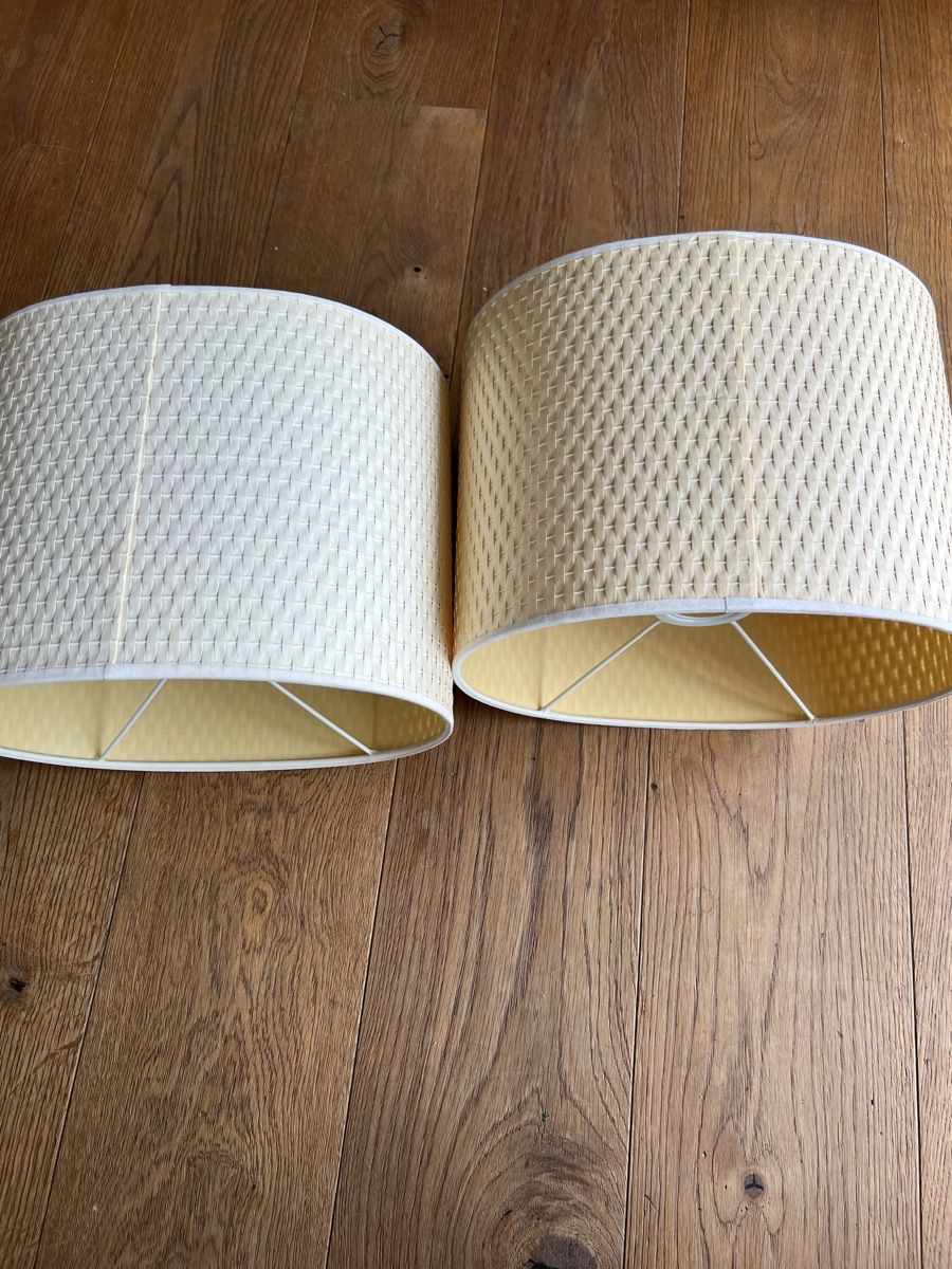 Lampenschirme: Set 2 ovalen Lampenschirmen-Creme – Gebraucht aus Uerikon von Saffagirl 7