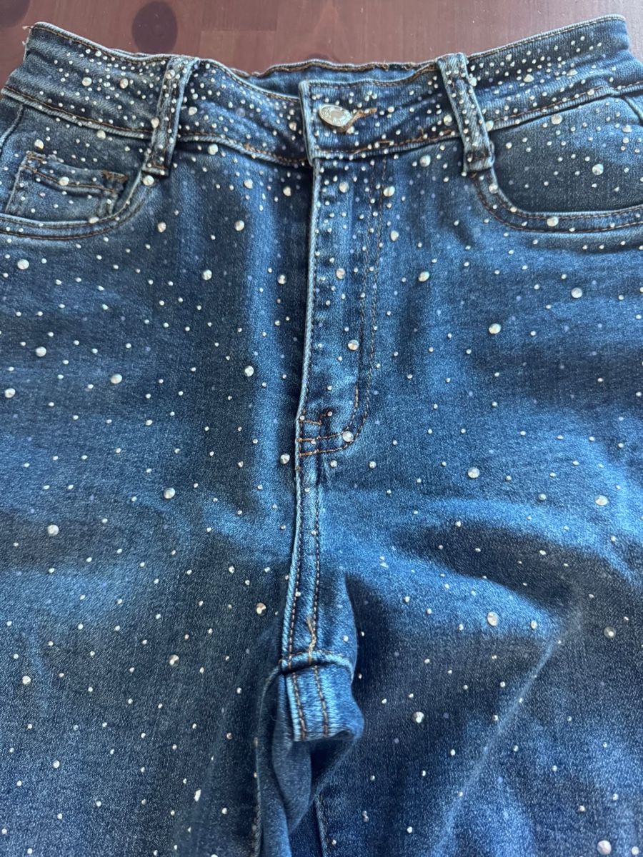 Jeans: Schlaghose mit Brillanten – Neu (gemäss Beschreibung) aus Luzern von Arbey_romero80 1