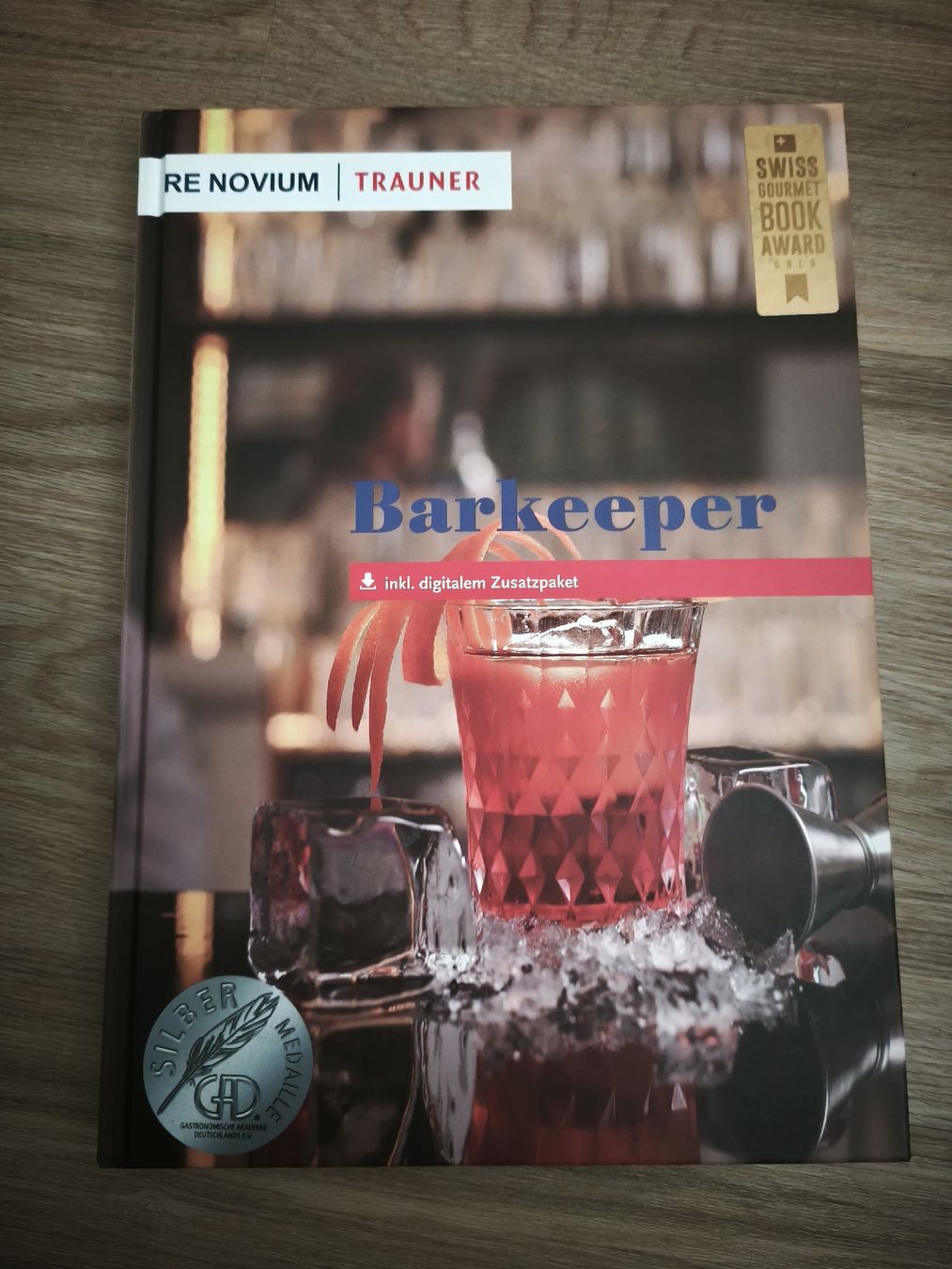Livres: Lehrbücher für den Service – D'occasion à Gossau SG par rahel.schwendimann 4