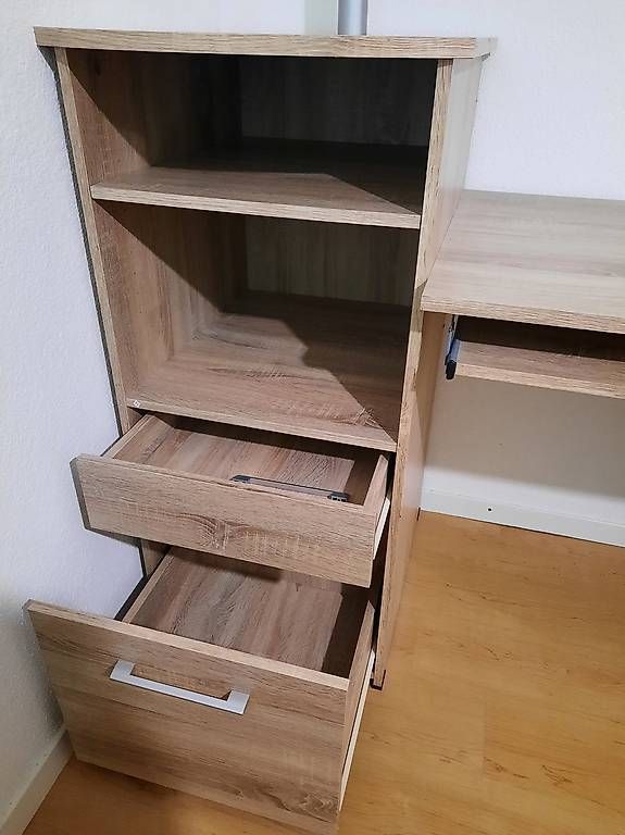 Bureaux: Bürotisch – D'occasion à Altishofen par Cookiee777 1