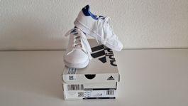 Sneaker von ADIDAS Gr. 31.5