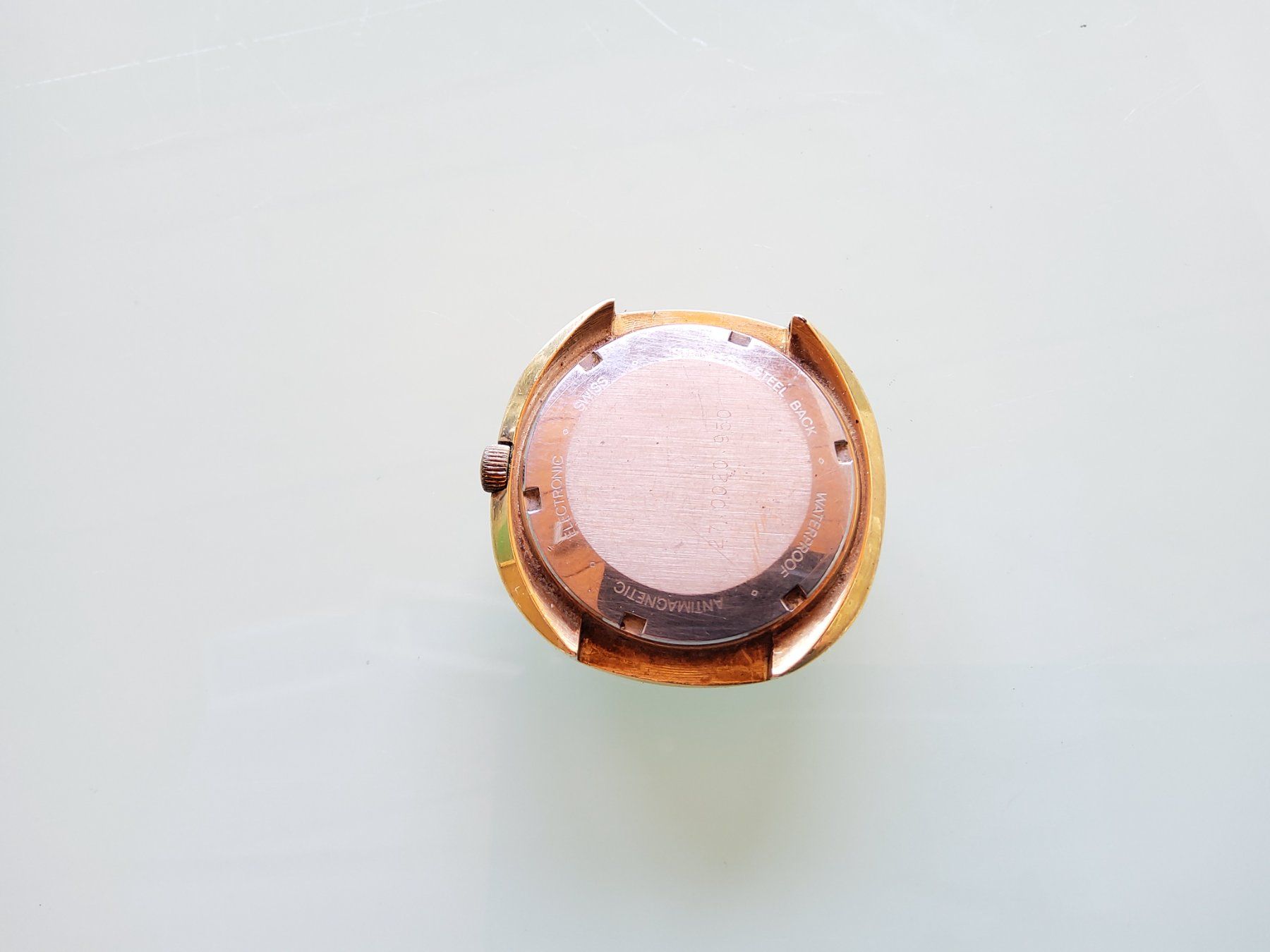 Montres: Montre à quartz Mondia  – Défectueux à Malleray par Broc-Mo 9