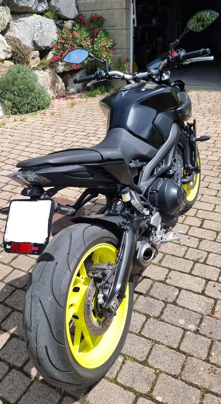 Yamaha Strada: Yamaha MT-09 – Usato da Sion venduto da Dij023 1