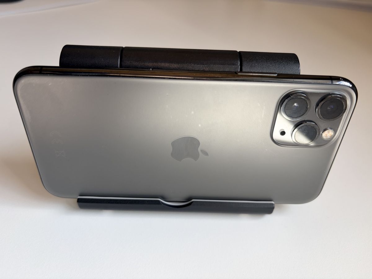 Apple Portables: iPhone 11 Pro – D'occasion à Ried b. Kerzers par role73