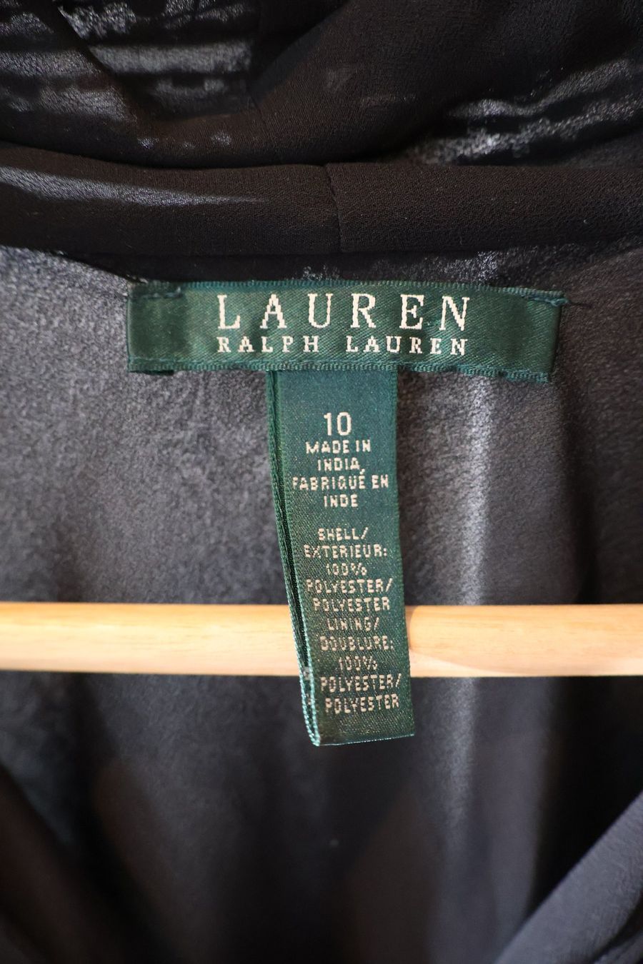 Ralph Lauren Blusen: Schwarzes Ralph Lauren Chiffon-Oberteil – Gebraucht aus Winterthur von jul_v9wx 4