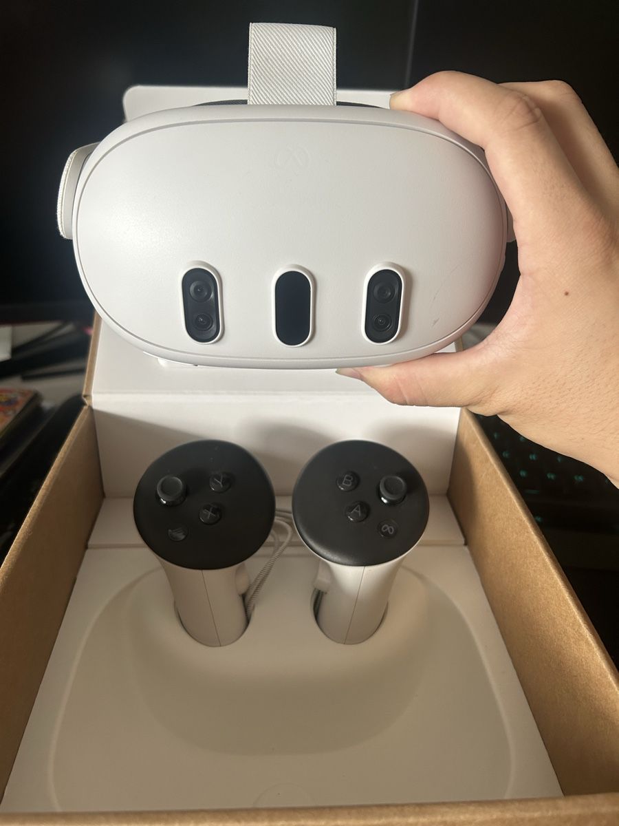 Meta VR Brille: Meta Quest 3 VR Brille – Gebraucht aus Flüeli-Ranft von Schiruy 1