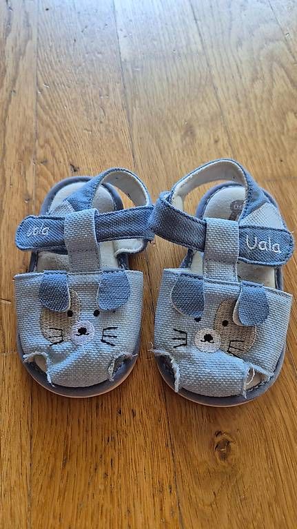 Chaussures garçon: Sandalen Gr. 160 – D'occasion à Unterentfelden par jkl_59w2
