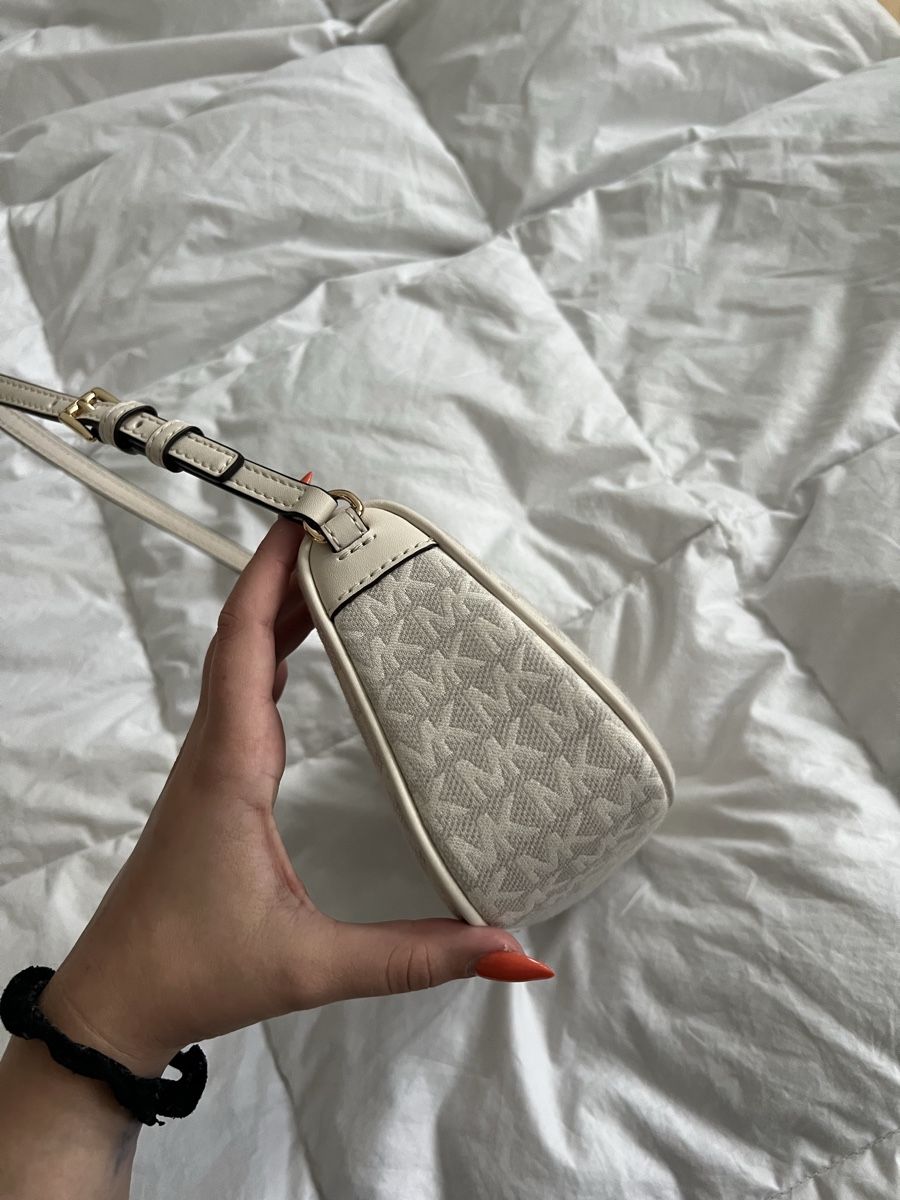 Michael Kors Borse da donna: Michael Kors Umhängetasche  – Usato da Richterswil venduto da raf_9dxc 7