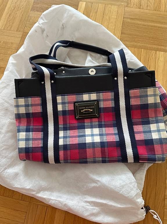 Tommy Hilfiger Borse da donna: Tommy Hilfiger Tasche – Usato da Regensdorf venduto da Angel03