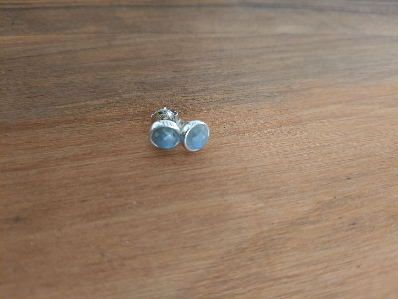 Orecchini pendenti & Orecchini a lobo: Labradorit Ohrstecker, 925er Silber 🤩 – Nuovo (secondo la descrizione) da Adliswil venduto da Vimovi 1